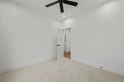 8417 Venus Street A Houston TX 77088