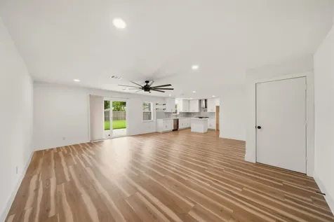 8903 Railton Street Houston TX 77080