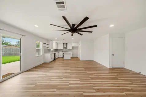 8903 Railton Street Houston TX 77080