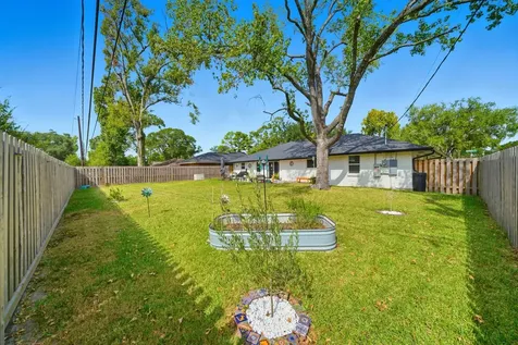 8903 Railton Street Houston TX 77080