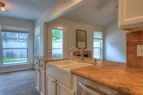 15 White Bark The Woodlands TX 77381