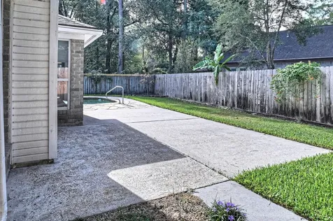 15 White Bark The Woodlands TX 77381