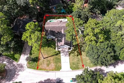 15 White Bark The Woodlands TX 77381