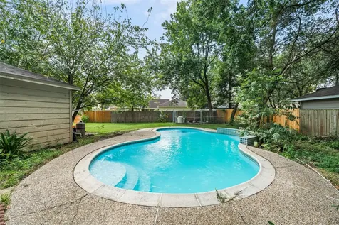 715 Marne Lane Houston TX 77090