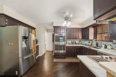 715 Marne Lane Houston TX 77090