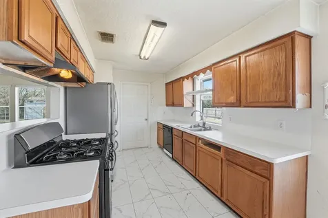3901 22nd Street N Texas City TX 77590