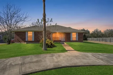 3901 22nd Street N Texas City TX 77590