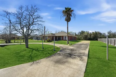 3901 22nd Street N Texas City TX 77590