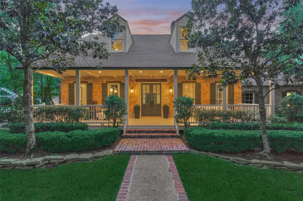 64 Autumn Crescent The Woodlands TX 77381