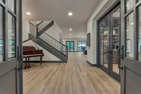 64 Autumn Crescent The Woodlands TX 77381