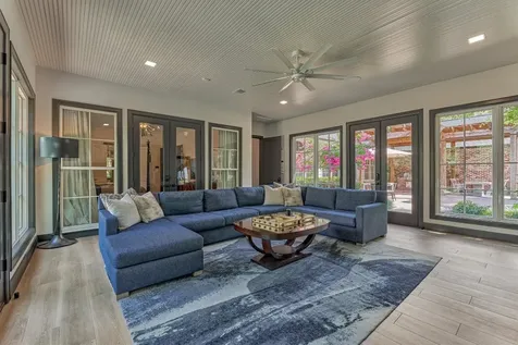 64 Autumn Crescent The Woodlands TX 77381