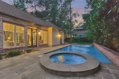 64 Autumn Crescent The Woodlands TX 77381