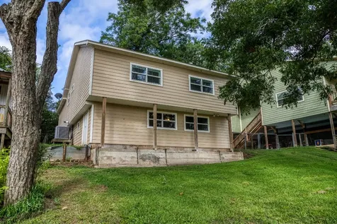 3769 Lazy River Drive Sealy TX 77474