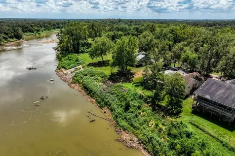 3769 Lazy River Drive Sealy TX 77474
