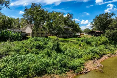 3769 Lazy River Drive Sealy TX 77474