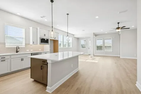 11843 Sawgrass Drive Mont Belvieu TX 77523