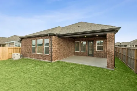 11843 Sawgrass Drive Mont Belvieu TX 77523