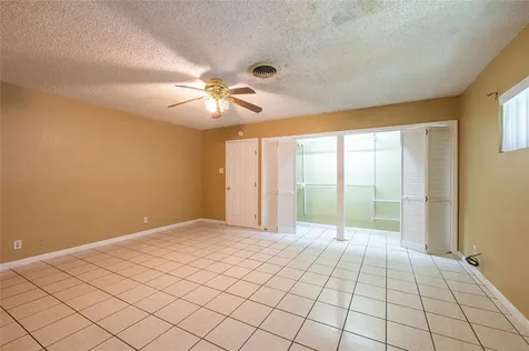 5206 Avenue L Galveston TX 77551