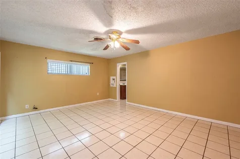5206 Avenue L Galveston TX 77551