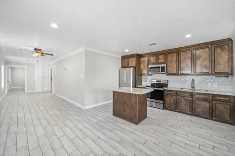 7941 Goode Street Houston TX 77012