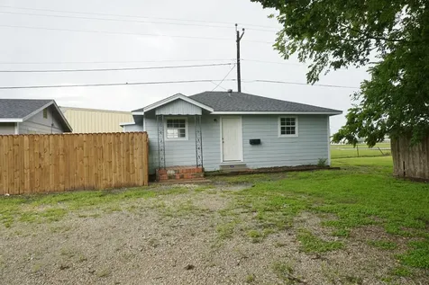 3515 5th Street Bay City TX 77414