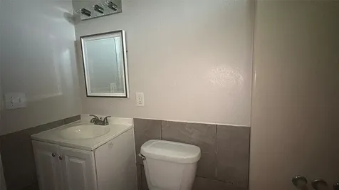 3515 5th Street Bay City TX 77414
