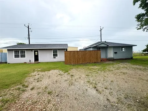3515 5th Street Bay City TX 77414