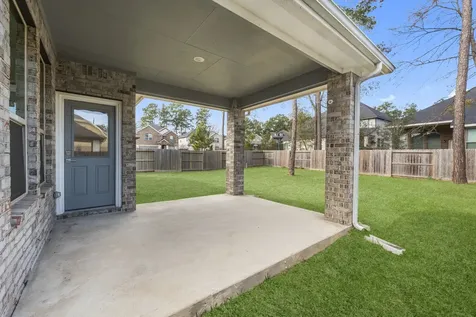 607 Spotted Sunfish Drive Willis TX 77318