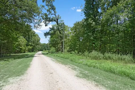 61 Shoreline Drive Cleveland TX 77327