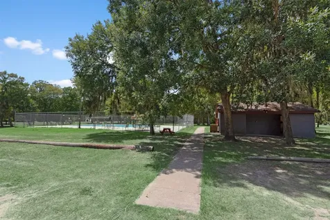 61 Shoreline Drive Cleveland TX 77327