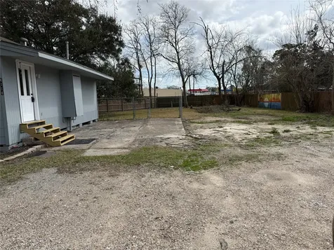 4114 Victoria Avenue Dickinson TX 77539