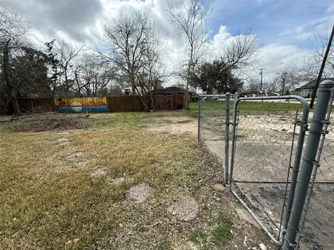 4114 Victoria Avenue Dickinson TX 77539
