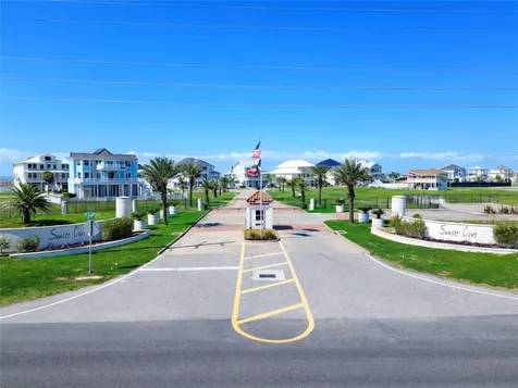 4223 S Sunset Bay Drive Galveston TX 77554