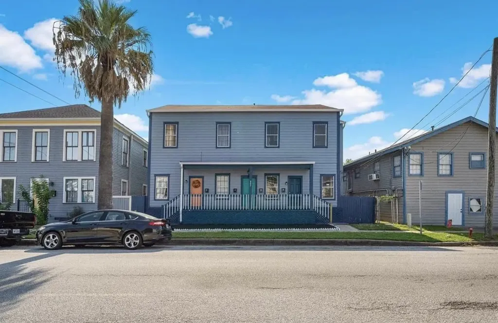 805 10th Street 4 Galveston TX 77550
