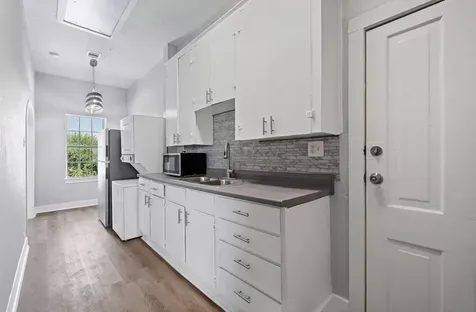 805 10th Street 4 Galveston TX 77550