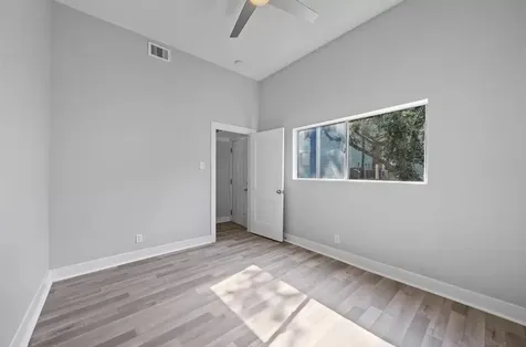 805 10th Street 4 Galveston TX 77550