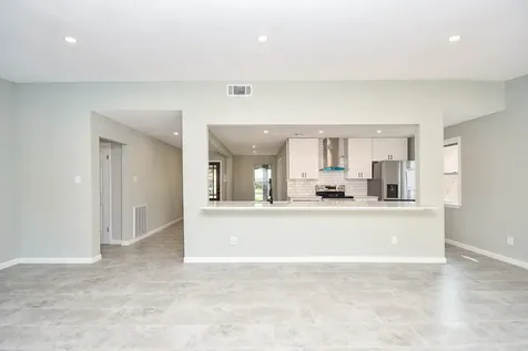 5850 Duxbury Street Houston TX 77035