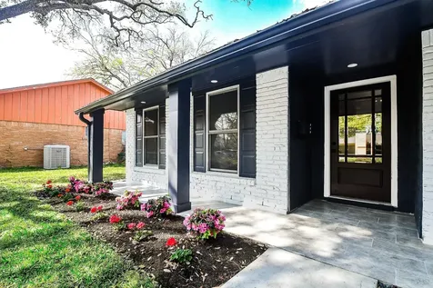 5850 Duxbury Street Houston TX 77035