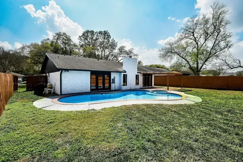 5850 Duxbury Street Houston TX 77035