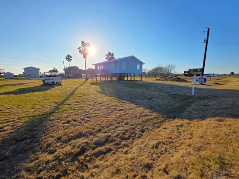 405 Blue Water Boulevard Sargent TX 77414