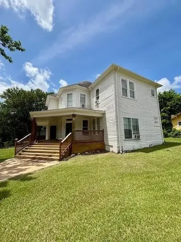 1403 14th Street 2 Huntsville TX 77340