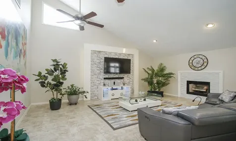 2110 Woodland Park Drive Houston TX 77077