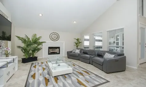 2110 Woodland Park Drive Houston TX 77077