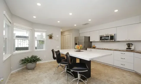 2110 Woodland Park Drive Houston TX 77077