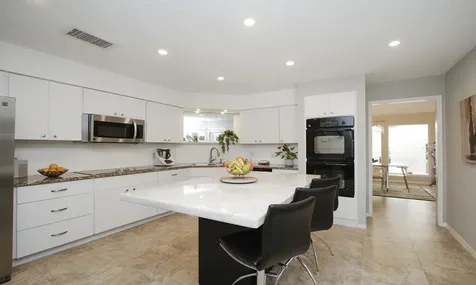 2110 Woodland Park Drive Houston TX 77077
