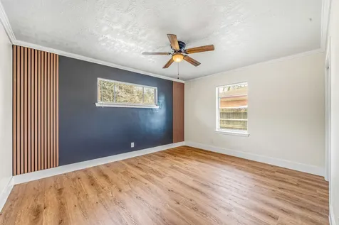 10042 Lazy Oaks Street Houston TX 77080