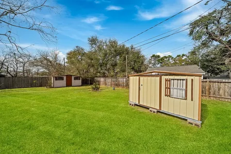 10042 Lazy Oaks Street Houston TX 77080