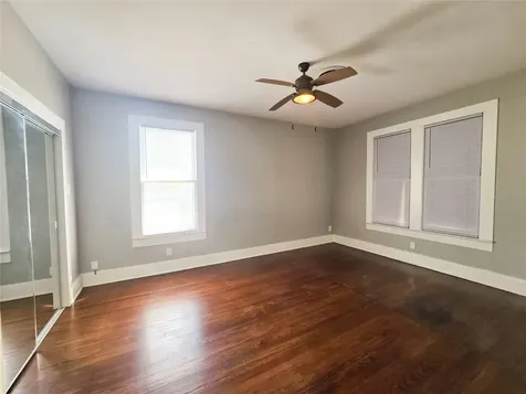 4302 Avenue Q 1/2 Galveston TX 77550