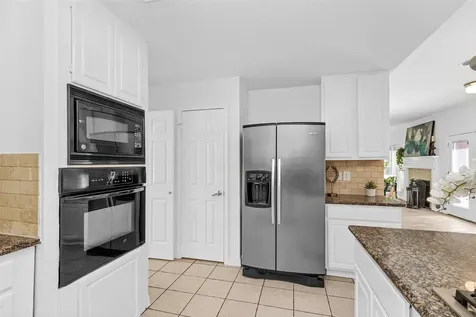 1719 Hoyt Lane Katy TX 77449