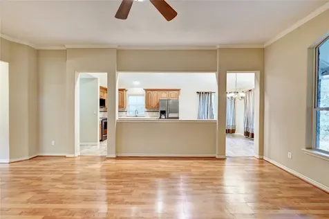 1960 Greentree Drive Huntsville TX 77340